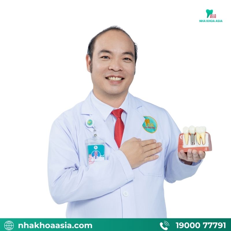 Bác sĩ Hà Minh Tuấn - Giám đốc chuyên môn Nha khoa Asia