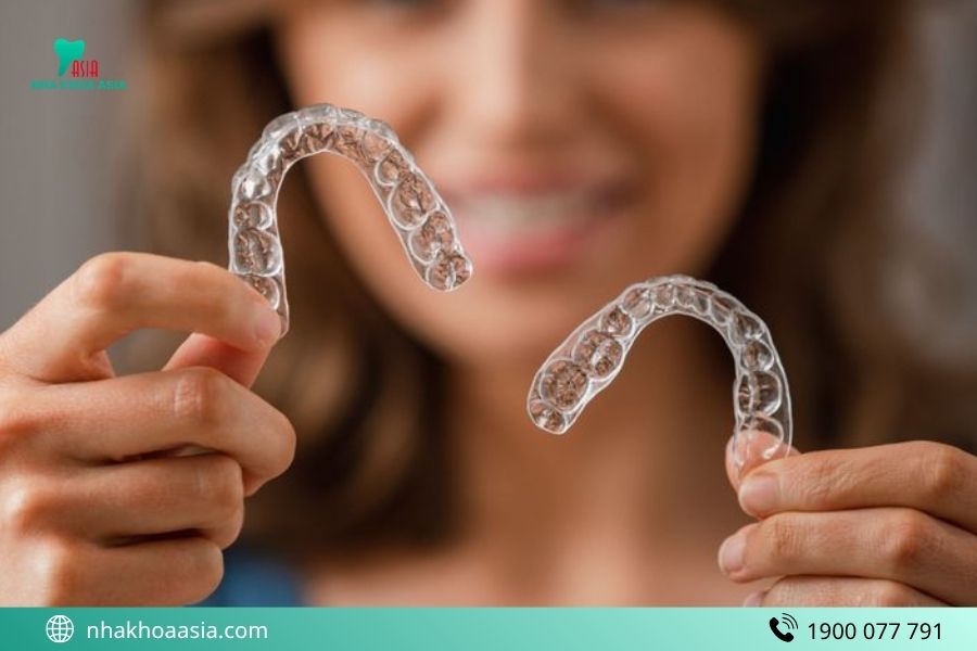 Giá của niềng răng trong suốt là bao nhiêu