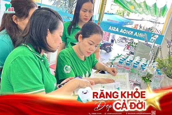 Sự kiện “Tầm soát răng miệng miễn phí” cho khách hàng Manulife